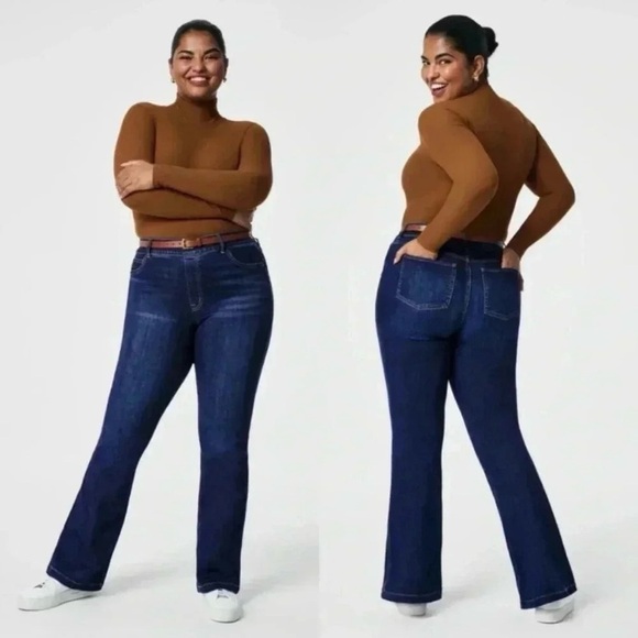 SPANX SPANXshape EveryWear Flare Jeans in Midnight Shade - Picture 13 of 13